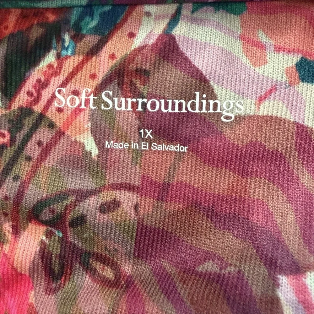 Soft Surroundings Floral Christa 3/4 Sleeve Tunic Top Size 1X Blue Casual NEW